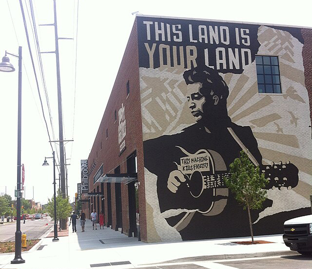 Woody Guthrie